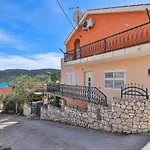 2 Bedroom Gorgeous In
