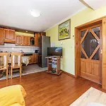 2 Bedroom Gorgeous In * Marina