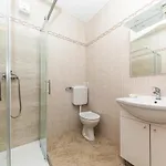 2 Bedroom Gorgeous In Appartamento Marina