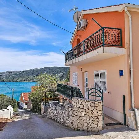 Apartament 2 Bedroom Gorgeous In Marina